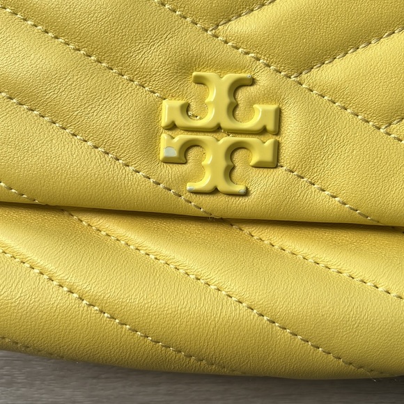 Tory Burch Kira Chevron Leather Mini Shoulder Bag Neon Green Yellow - Picture 3 of 9